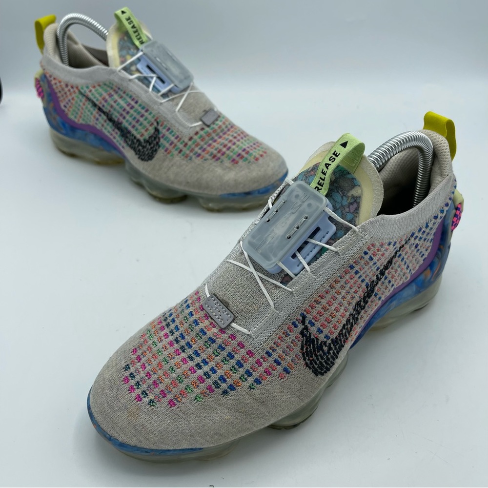 Nike Air VaporMax Flyknit “Multi Color”